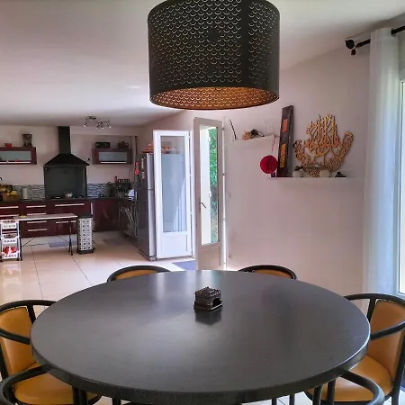 Maison Chez H&m Saint-Cyr-lʼÉcole